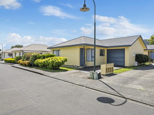 9/58A Molesworth Street, Taita