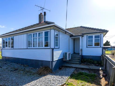 18 Bouverie Street, Waimataitai