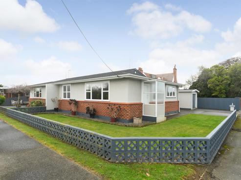 66 High Street, Marton
