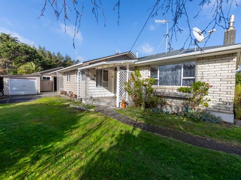 37 Punga Street, Tangimoana