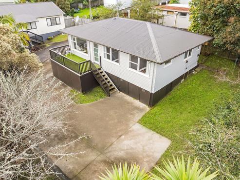 1/28 Fairclough Road, Beach Haven