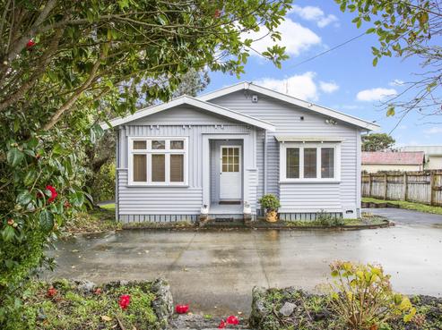 26 Clayburn Road, Glen Eden
