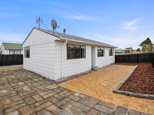 1/42 Rotokawa Street, Taupo