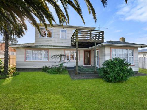 8 Hakiwai Road, Fernhill
