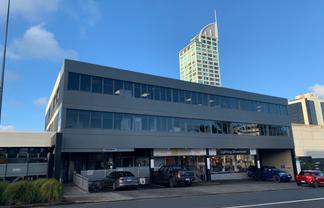 128 sqm Takapuna Modern Office - Don't Miss Out!