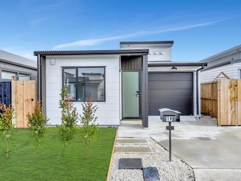 19 Clayden Shuttleworth Street, Papakura