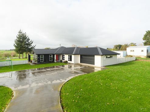 733 Stoney Creek Road, Bunnythorpe