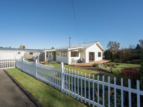 138 White Road, Hope