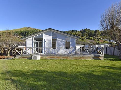 3 Stedley Place, Heathcote Valley