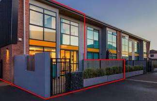 4/182 Flat Bush School Road, Flat Bush