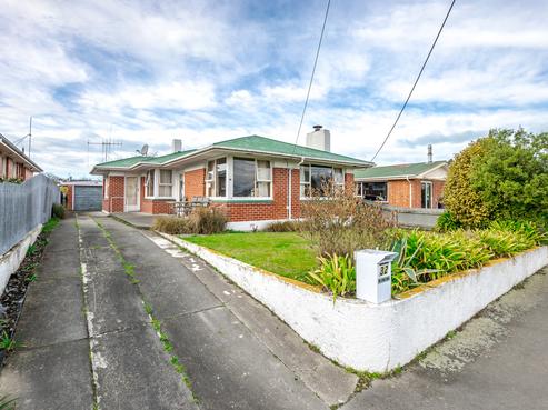 32 Barnes Street, Glenwood