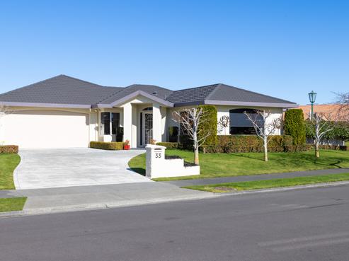 33 Kensington Drive, Taradale