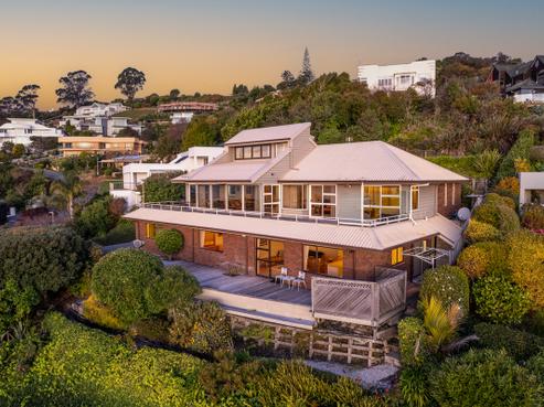 46 The Cliffs, Britannia Heights