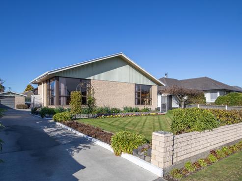 25 Oriana Crescent, Hornby