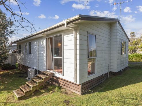 30 Kapiti Road, Paraparaumu
