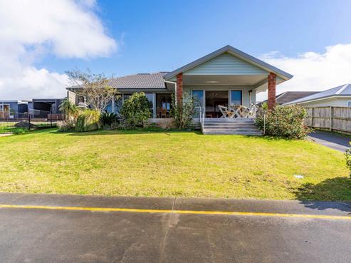 14 Dune Lake Place, Ruakaka