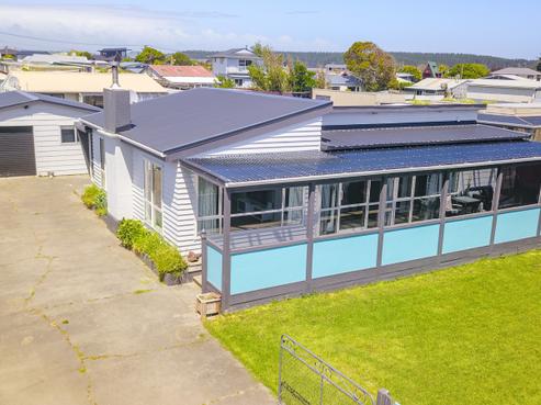 16 Linklater Avenue, Foxton Beach