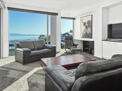 9 Heemskerck Place, Britannia Heights