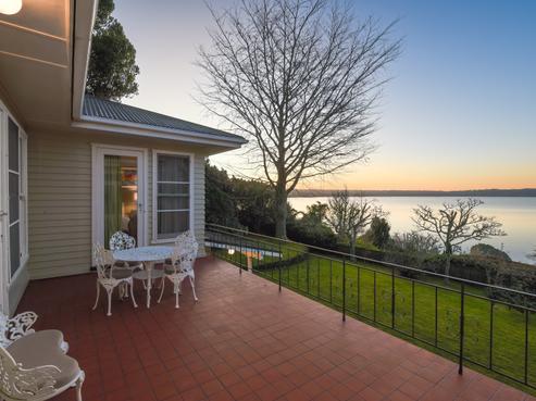 18 Vista Place, Kawaha Point