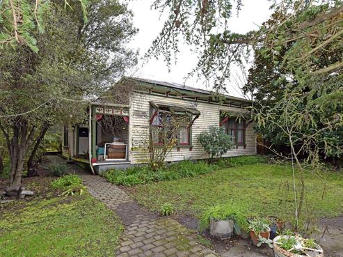 547 Madras Street, Saint Albans