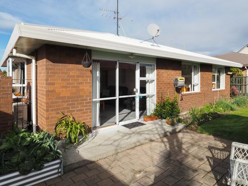 143 Chalmers Avenue, Hampstead