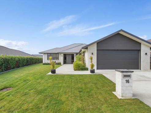 16 Peter Bourne Drive, Pokeno