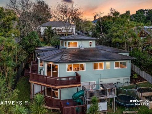 13A West Lynn Road, Titirangi