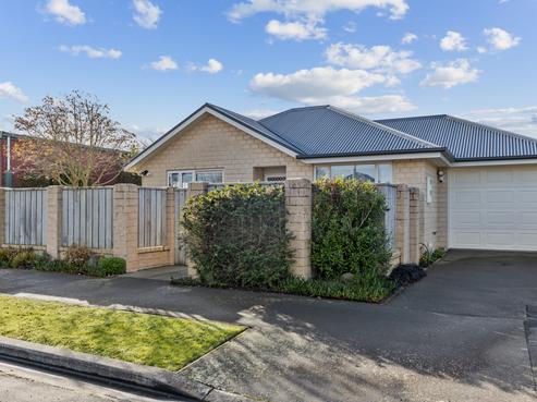 23A Grassmere Street, Papanui