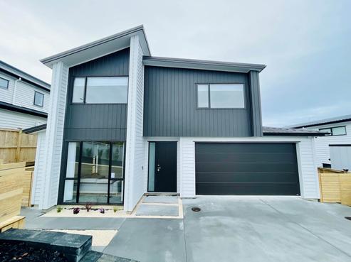 44 Longshore Drive, Long Bay
