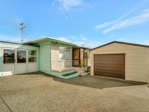 2/12 Tanoa Place, Glendene