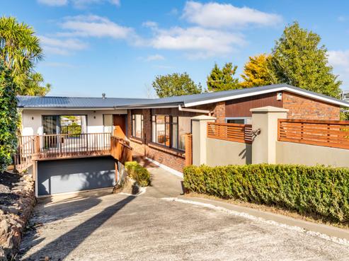 88 Parr Terrace, Castor Bay