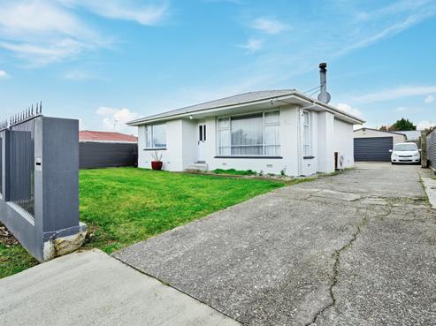 20 White Street, Newfield