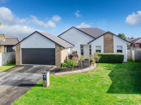 39 Piwakawaka Court, Rototuna North
