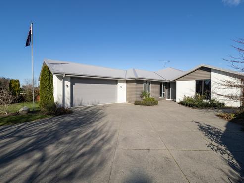 18 Tuarangi Road, Netherby