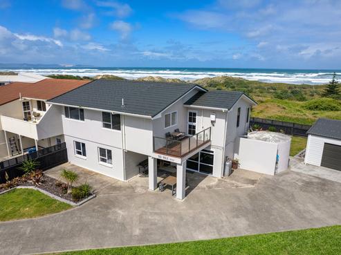 512D West Coast Road, Awanui