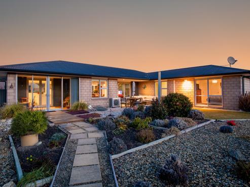 18 Briar Crescent, Alexandra