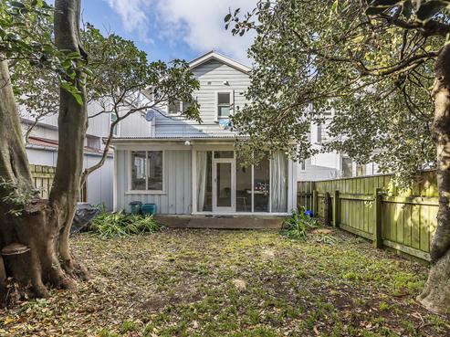 102 Tinakori Road, Thorndon