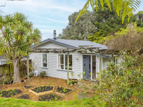 25 Redvers Drive, Belmont