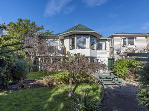 34 Cavendish Square, Strathmore Park