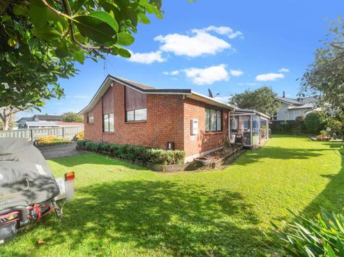 33 Botany Road, Botany Downs