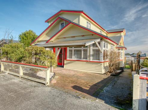 8 Kilgour Road, Greymouth