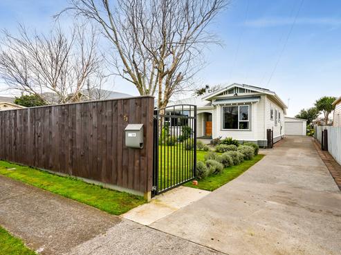 79 Argyle Street, Hawera