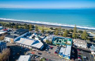 Prime Waterfront Location