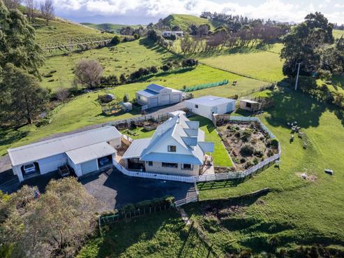 10 Rule Road, Dannevirke