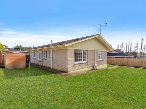 2/135 Glenmore Road, Sunnyhills