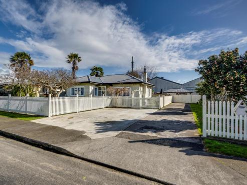 1010 Glenhope Street, Mahora