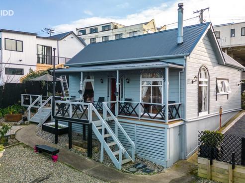 11 Henderson Street, Mornington