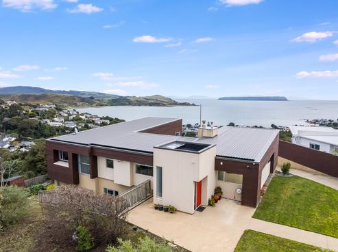 9 Lily Close, Camborne