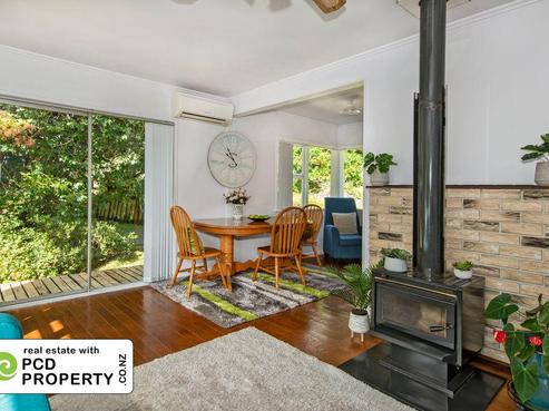 11 Ogle Crescent, Kamo