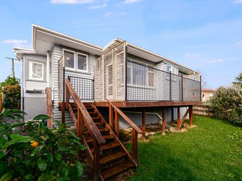 98 Storey Avenue, Forest Lake